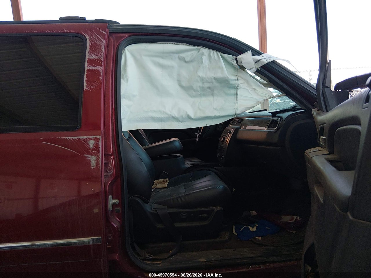 2011 GMC YUKON XL 1500 SLT · 5/10
