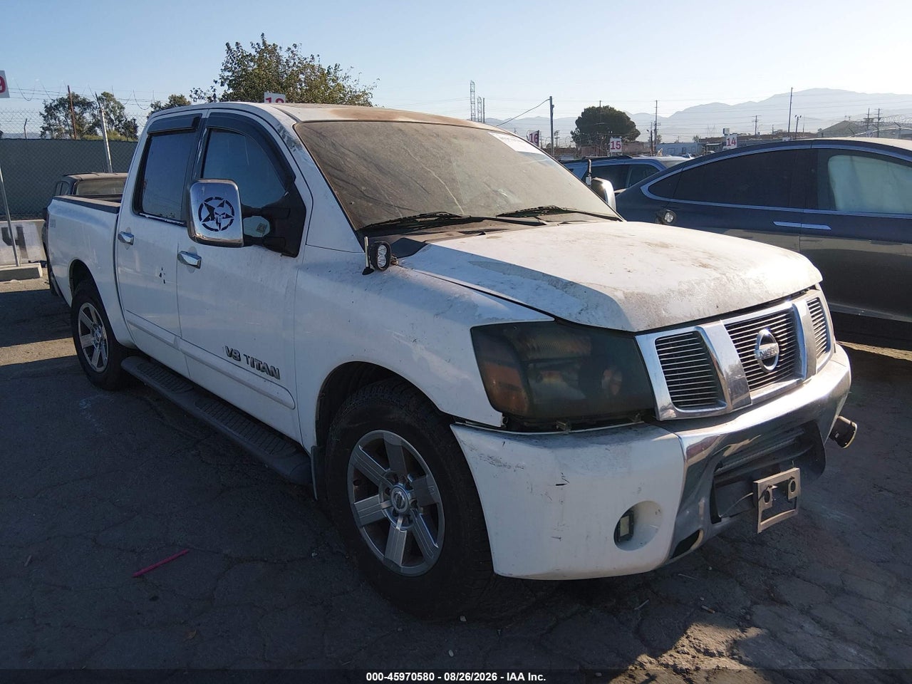 2005 NISSAN TITAN LE