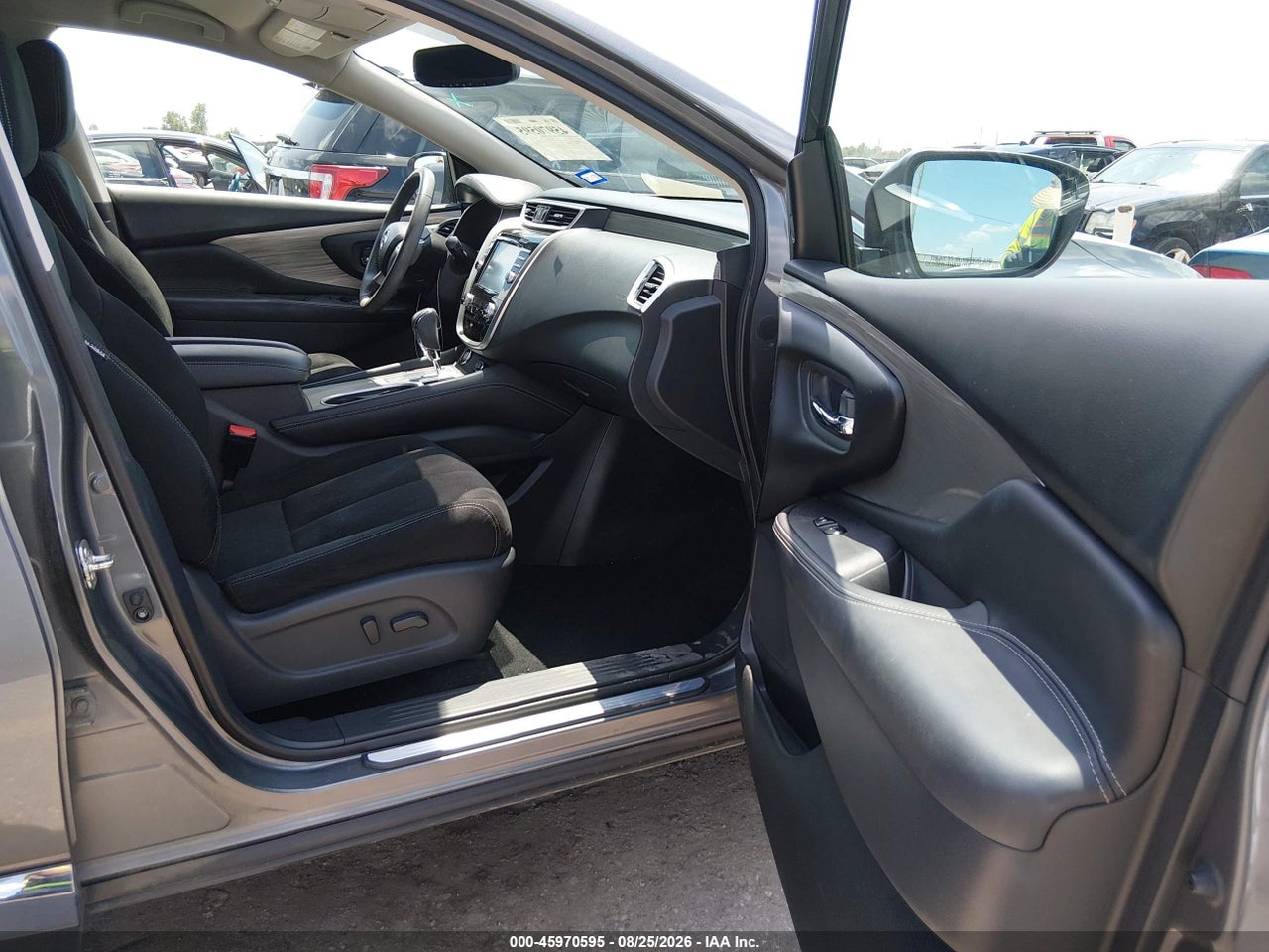 2018 NISSAN MURANO SV · 5/11