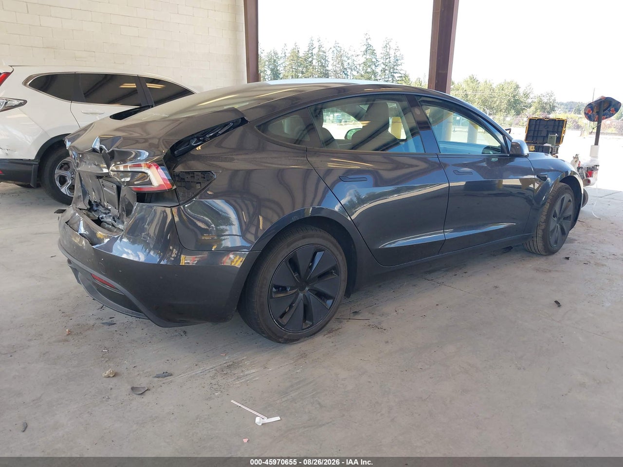 2025 TESLA MODEL 3 LONG RANGE REAR-WHEEL DRIVE/STANDARD REAR-WHEEL DRIVE · 4/9