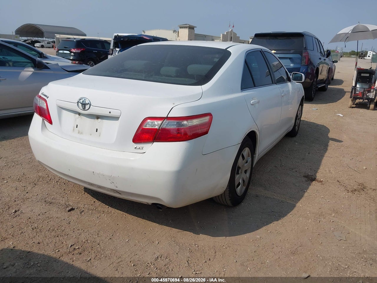2009 TOYOTA CAMRY LE · 4/11