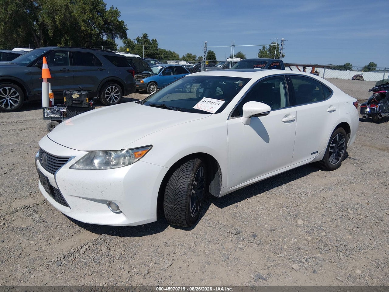 2013 LEXUS ES 300H · 2/11