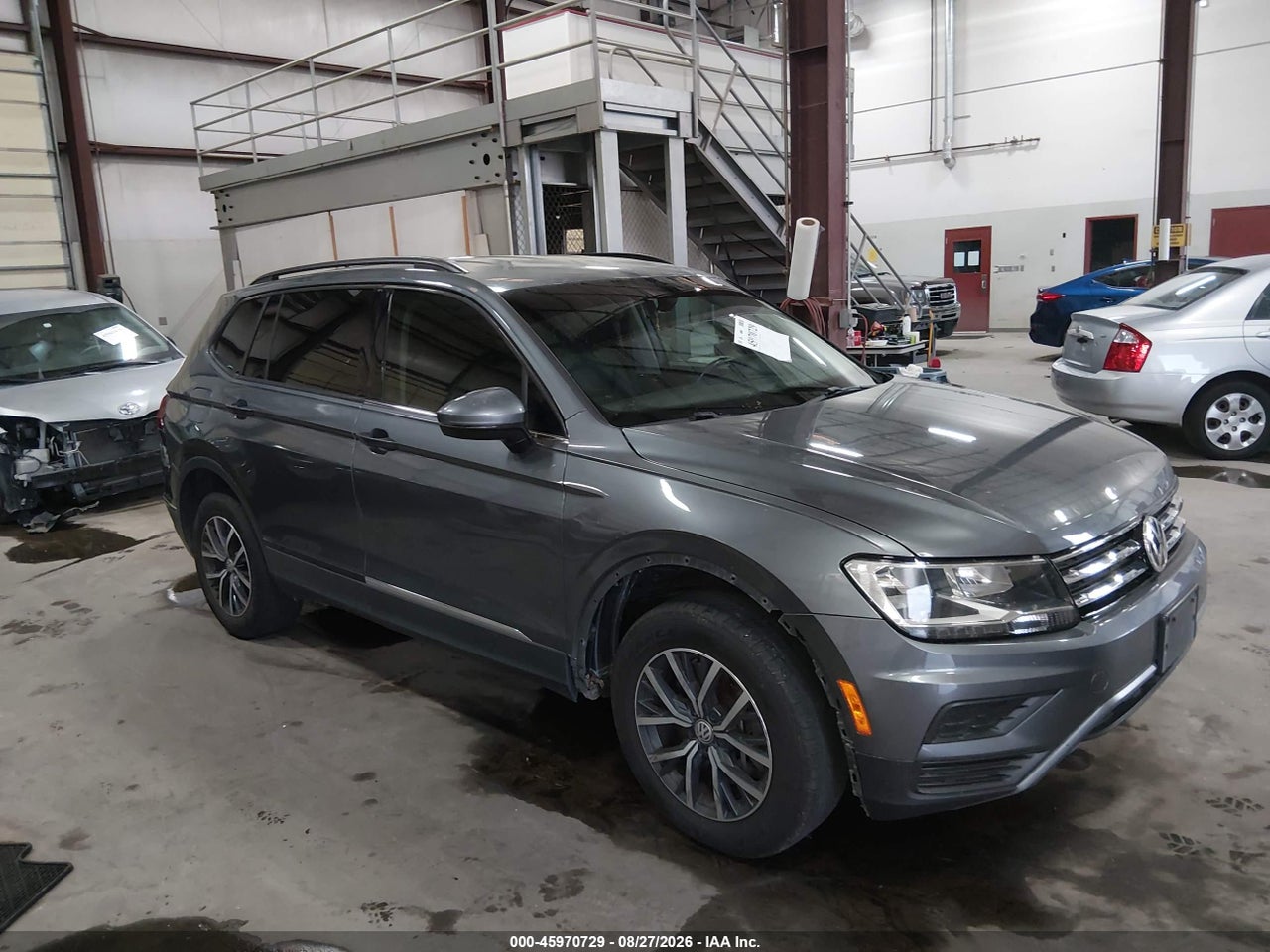 3VV3B7AX3LM****** · 2020 VOLKSWAGEN TIGUAN 2.0T SE/2.0T SE R-LINE BLACK/2.0T SEL