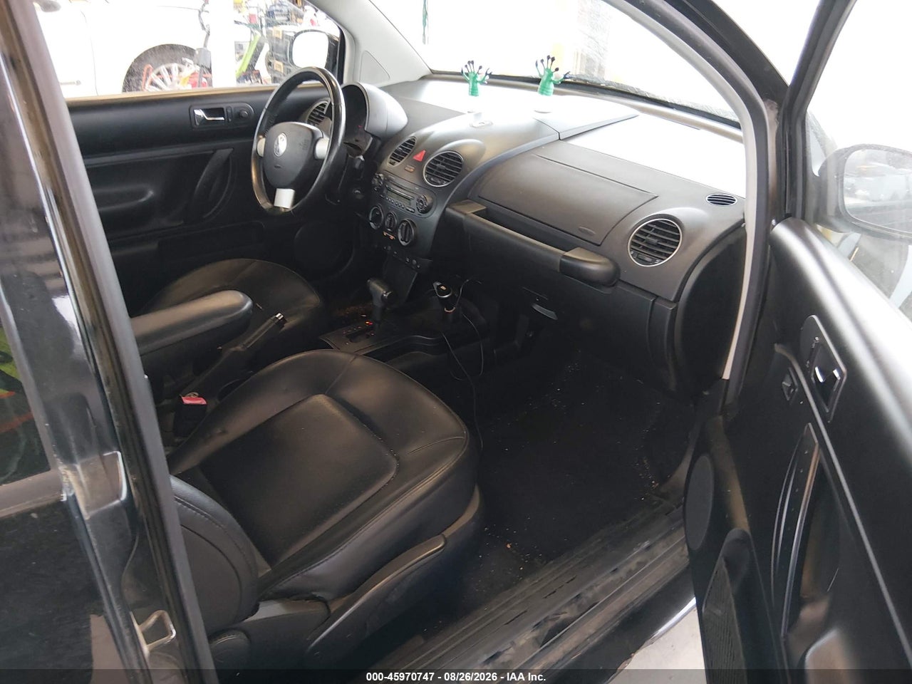 2009 VOLKSWAGEN NEW BEETLE 2.5L · 5/11