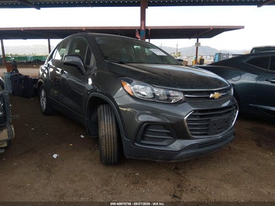 3GNCJKSB1KL****** · 2019 CHEVROLET TRAX LS