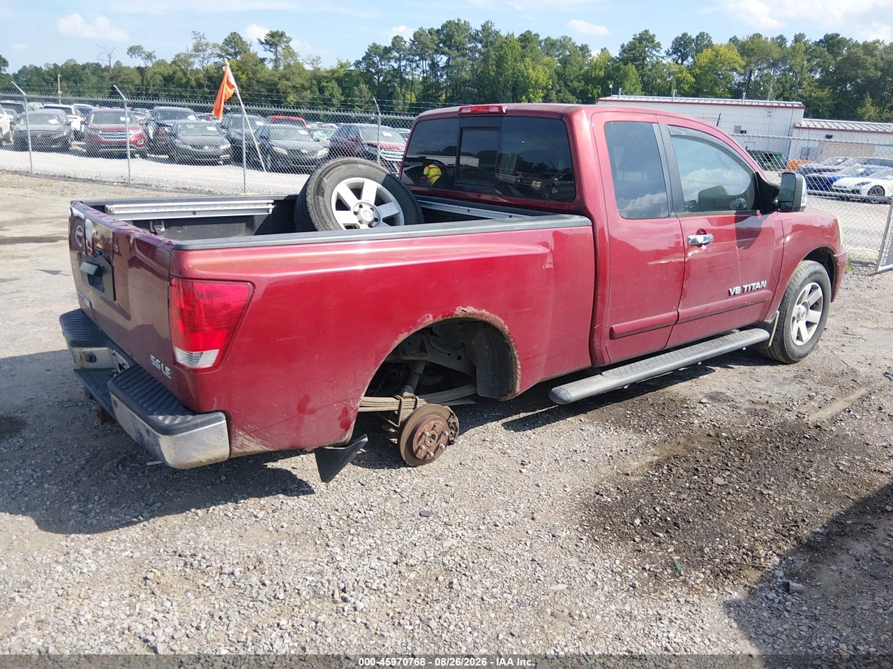 2005 NISSAN TITAN LE · 4/11