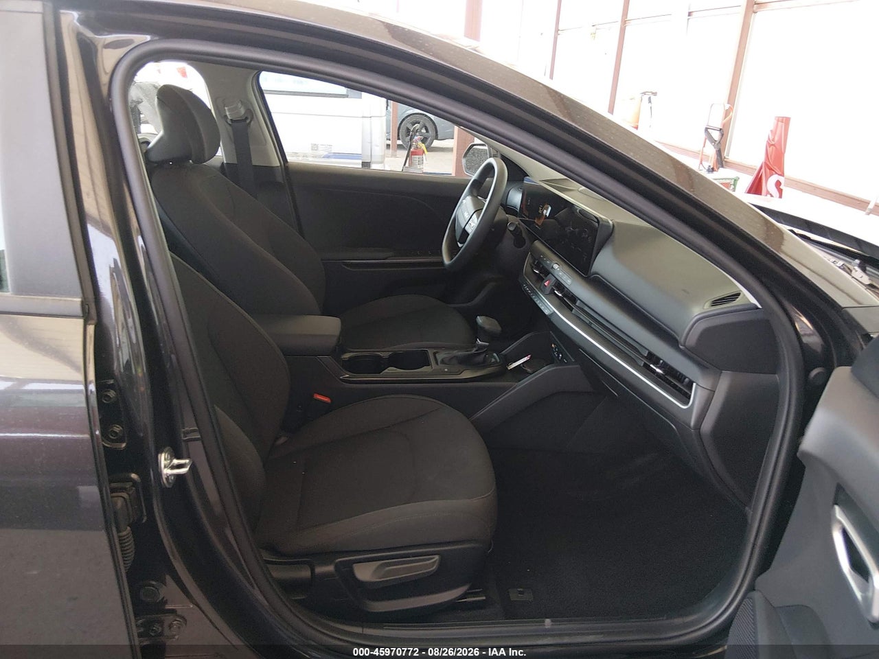 2026 KIA K4 LX · 5/11