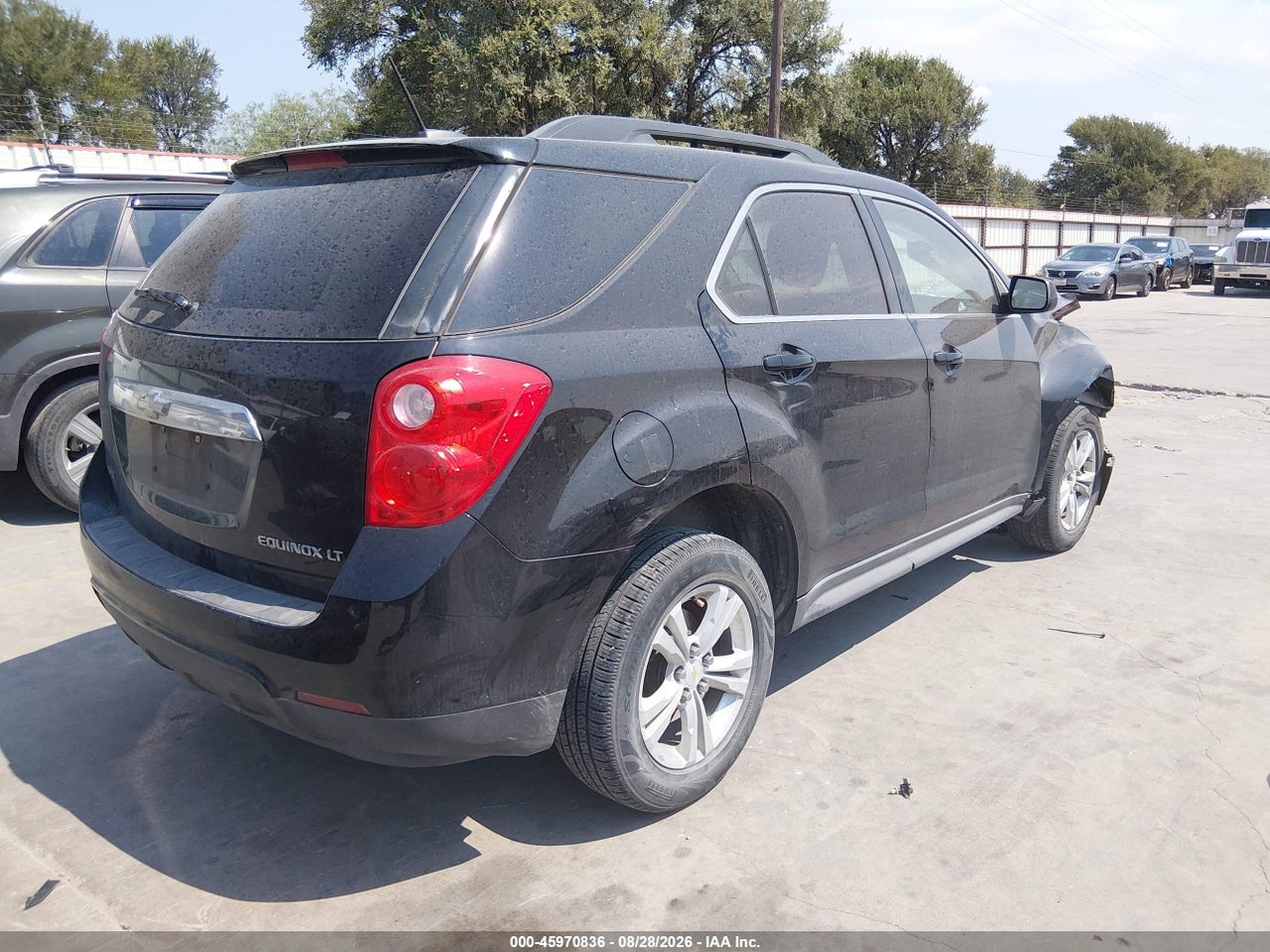 2015 CHEVROLET EQUINOX LT · 4/11