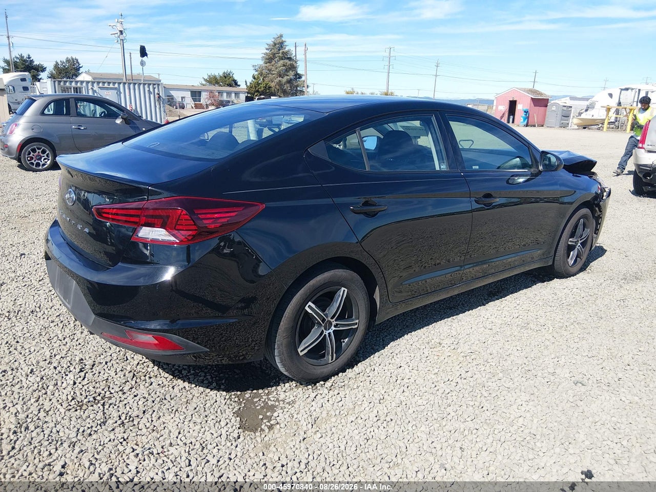 2019 HYUNDAI ELANTRA SE · 4/11