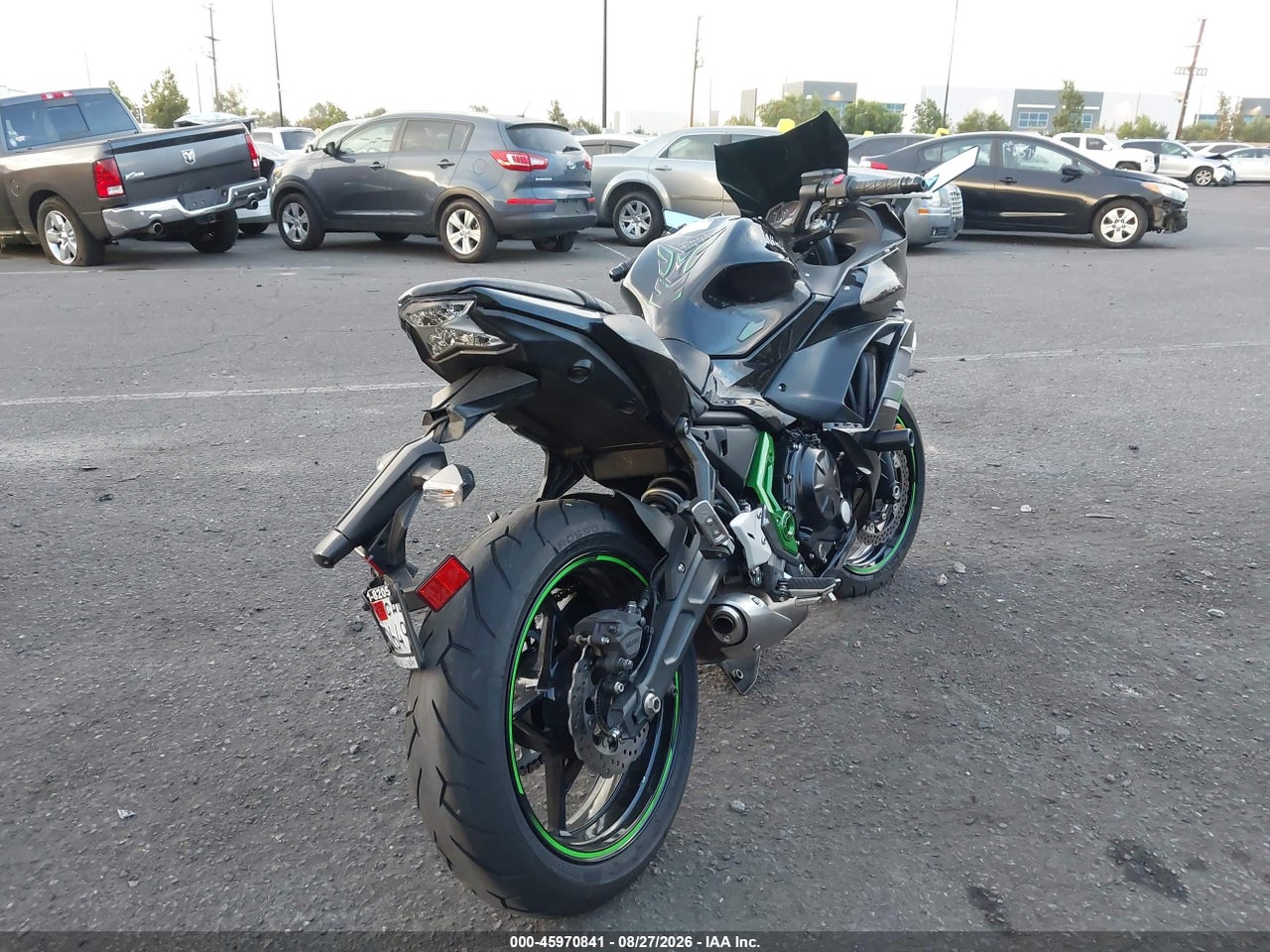 2019 KAWASAKI EX650 J · 4/11