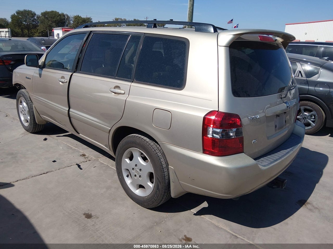 2004 TOYOTA HIGHLANDER LIMITED V6 · 3/11