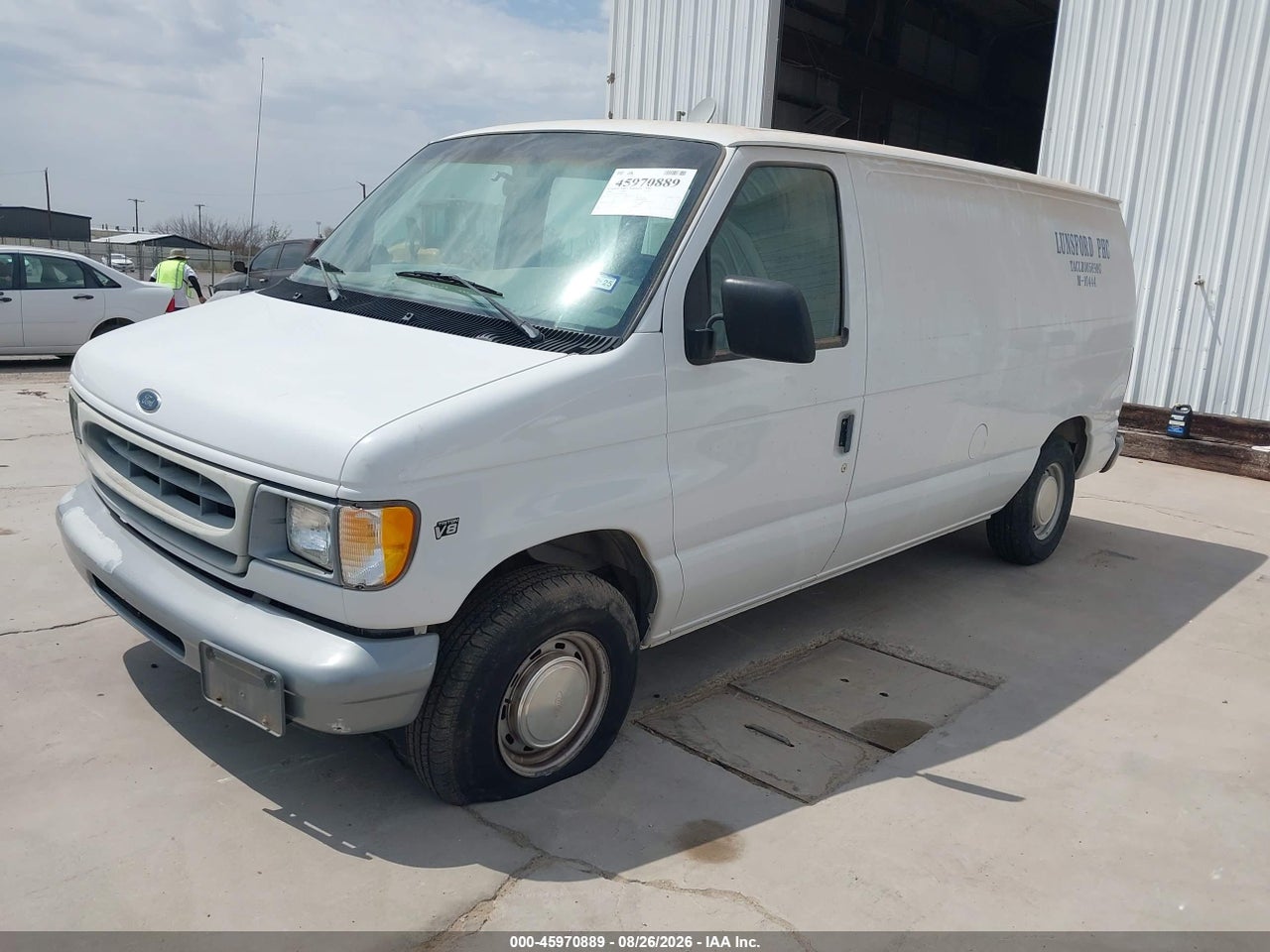 2000 FORD E-150 COMMERCIAL/RECREATIONAL · 2/11