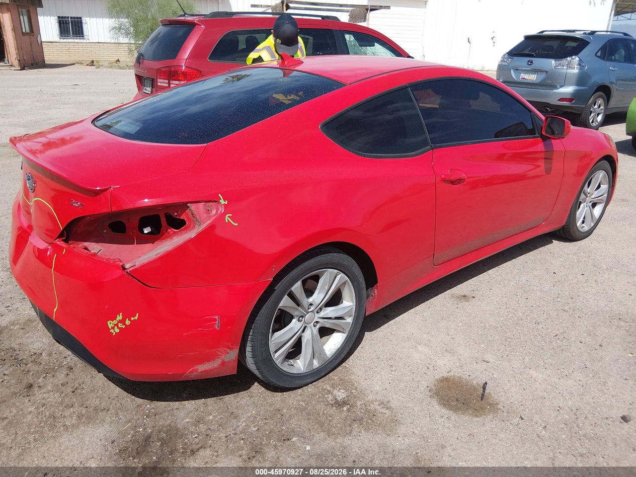 2010 HYUNDAI GENESIS 2.0T · 4/11