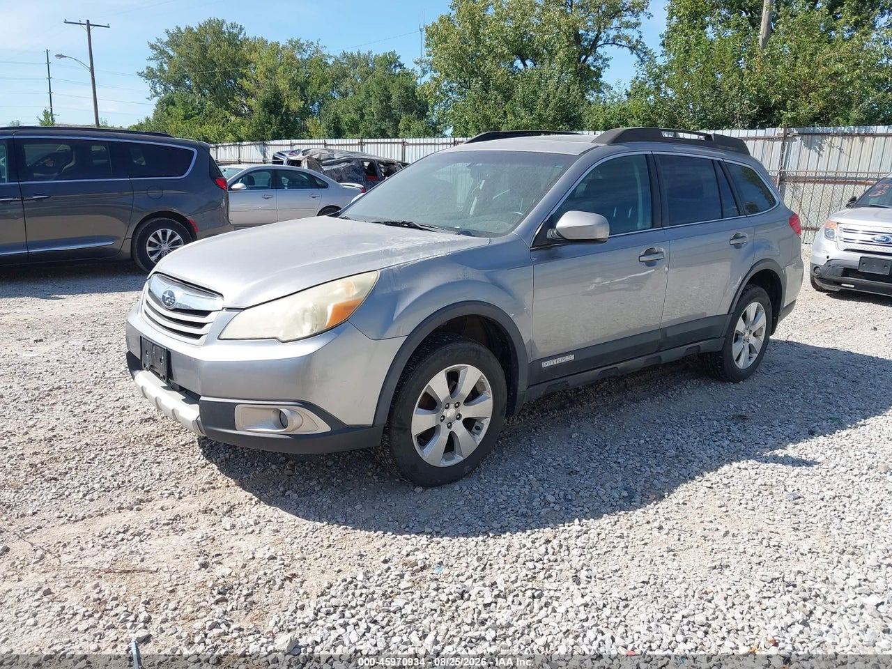 2011 SUBARU OUTBACK 2.5I PREMIUM · 2/11
