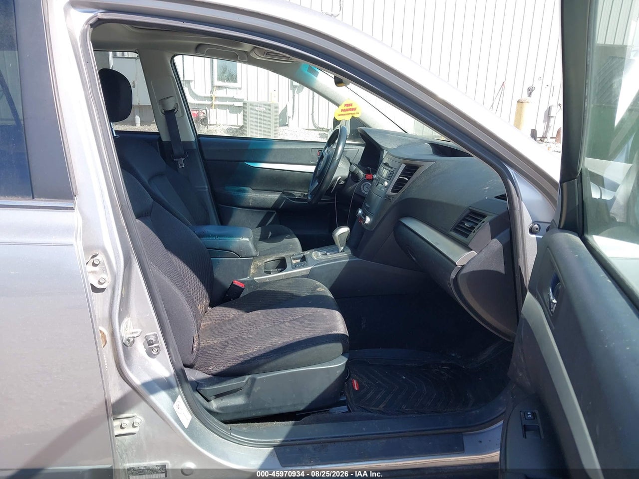 2011 SUBARU OUTBACK 2.5I PREMIUM · 5/11