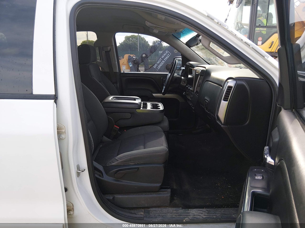 2015 CHEVROLET SILVERADO 1500 LT · 5/8