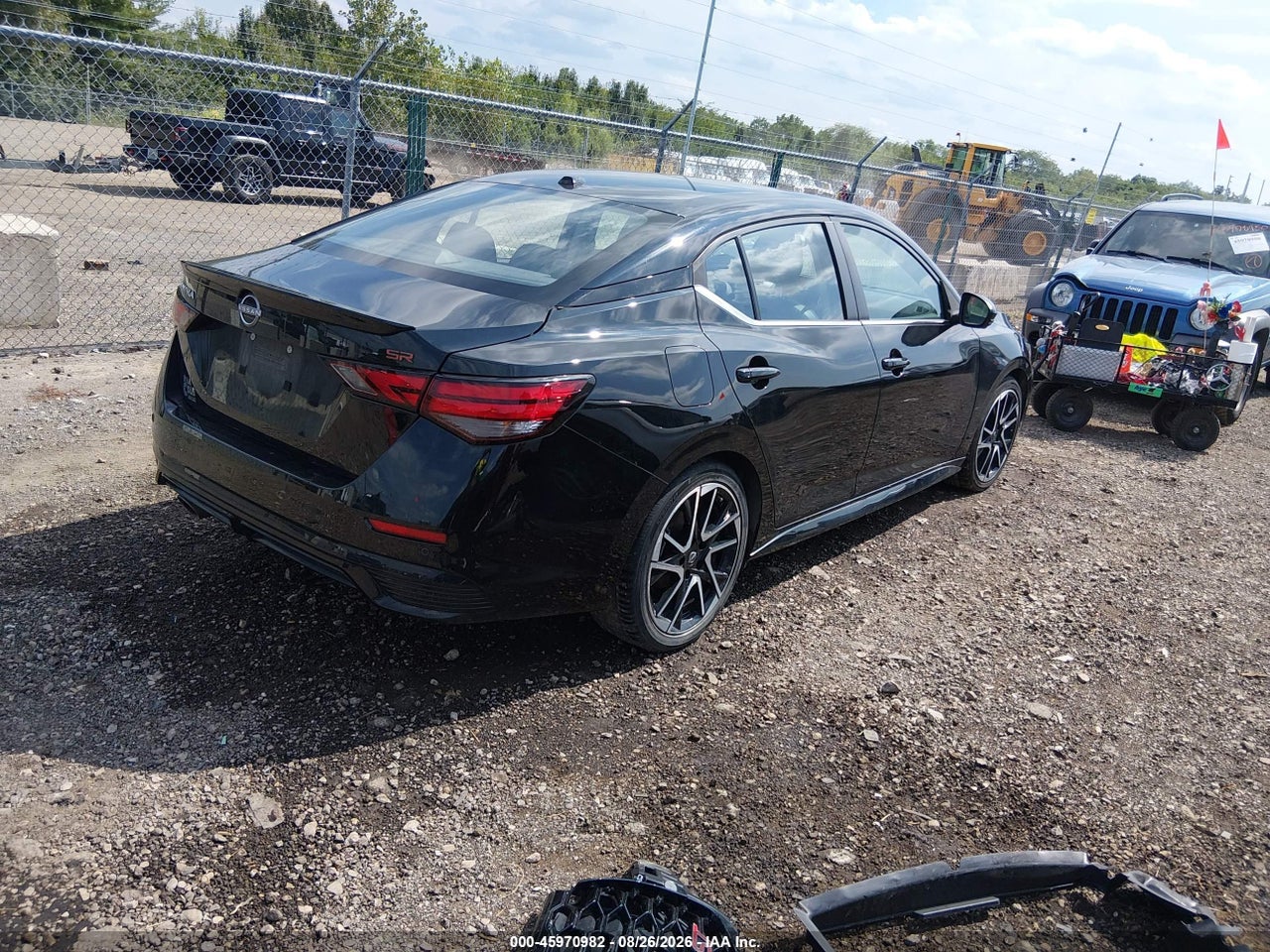 2024 NISSAN SENTRA SR XTRONIC CVT · 4/11