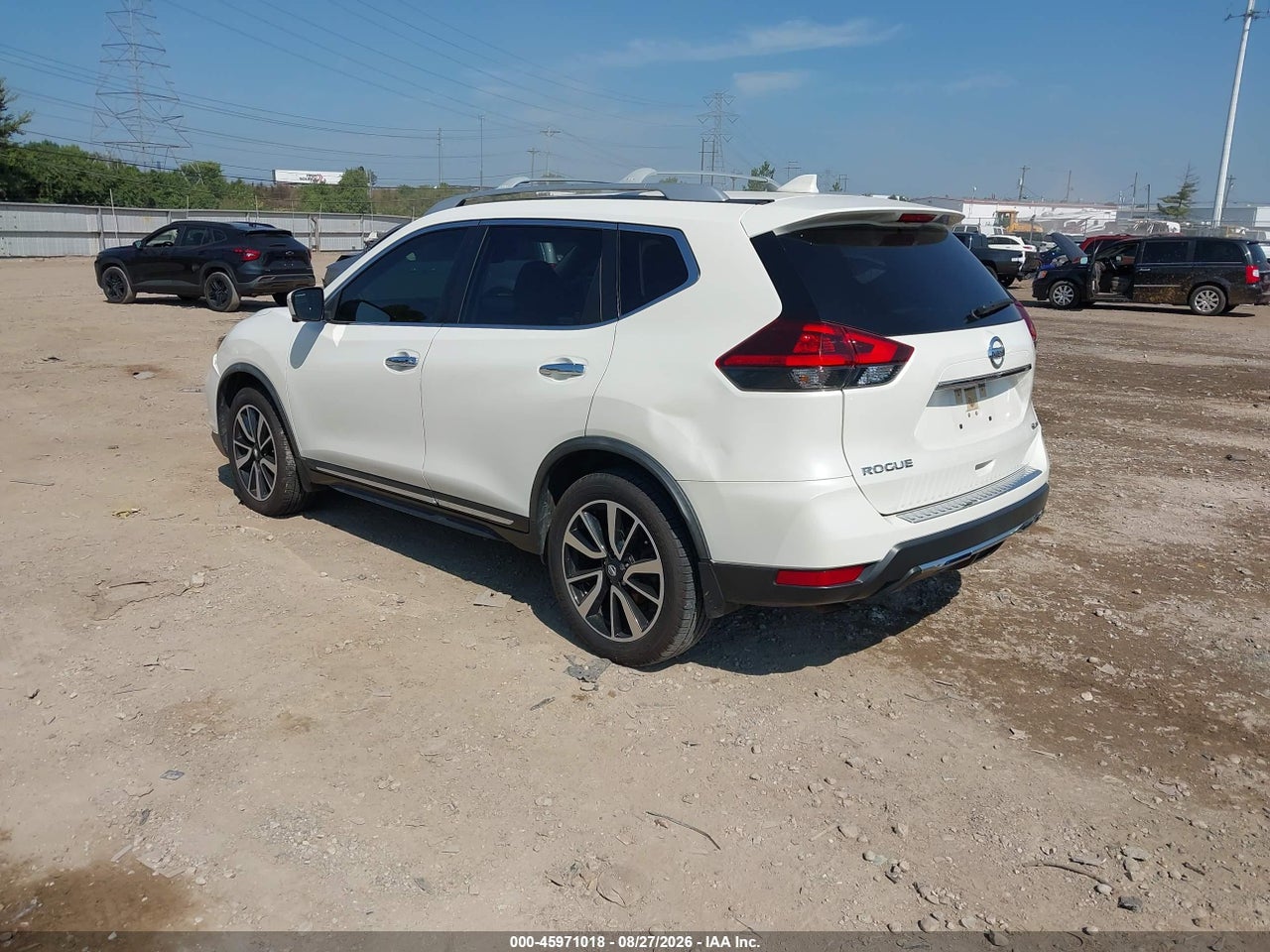 2018 NISSAN ROGUE SL · 3/11