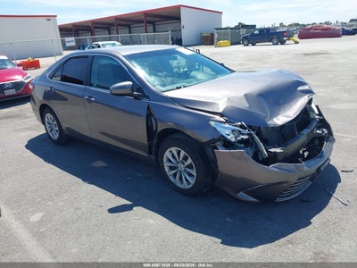 4T1BF1FK3HU****** · 2017 TOYOTA CAMRY LE