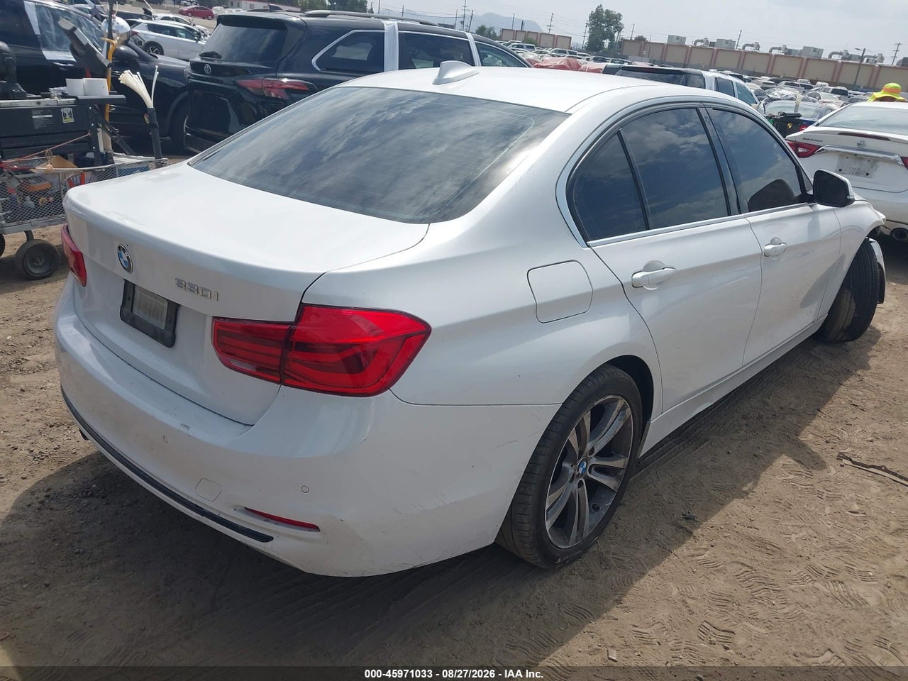 2017 BMW 330I · 4/11