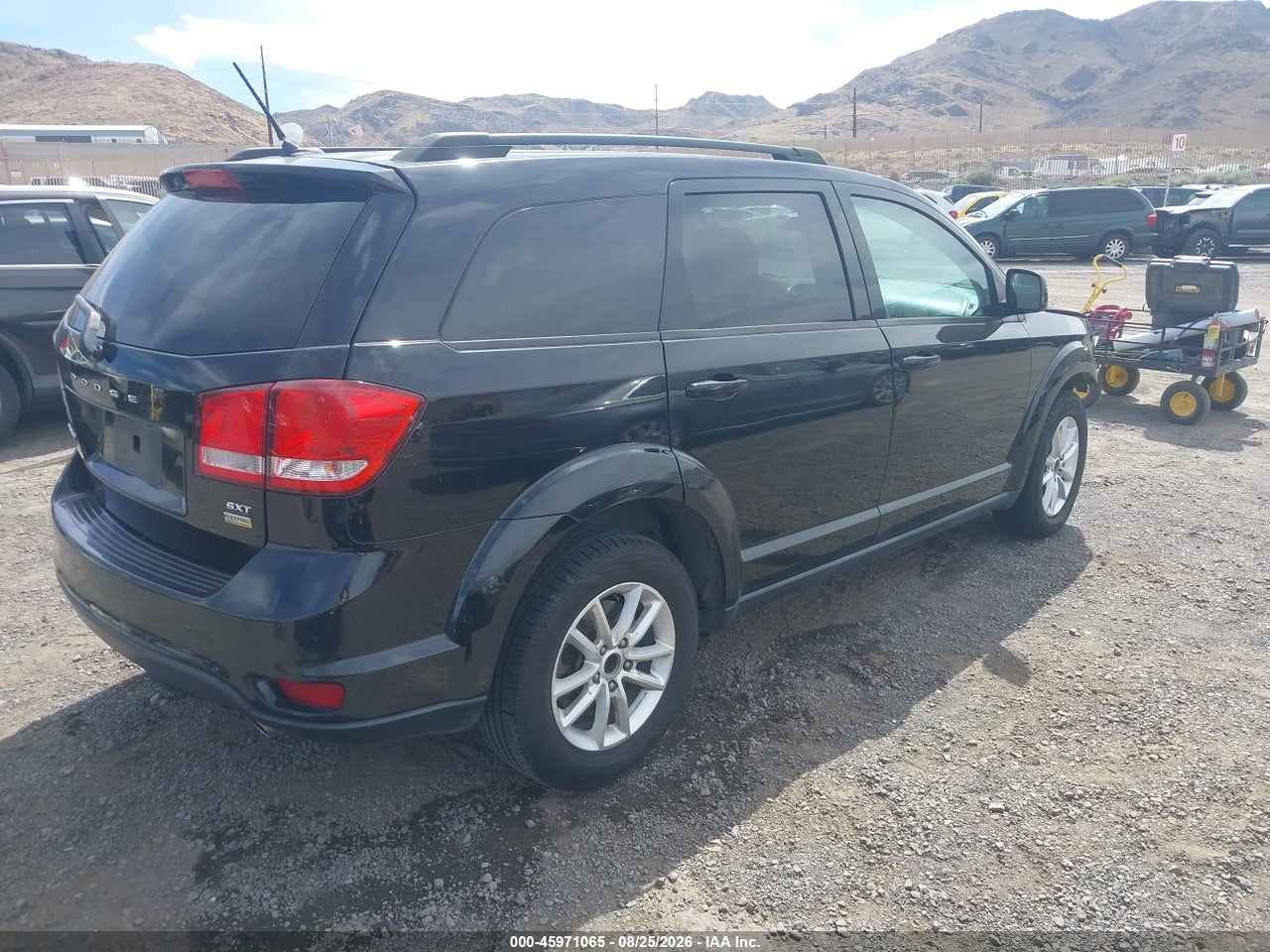 2017 DODGE JOURNEY SXT · 4/10