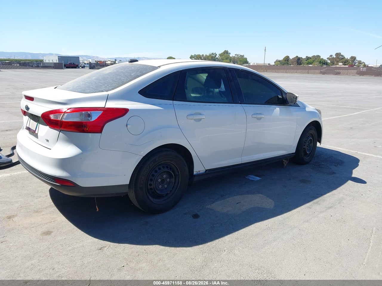 2012 FORD FOCUS SE · 4/11