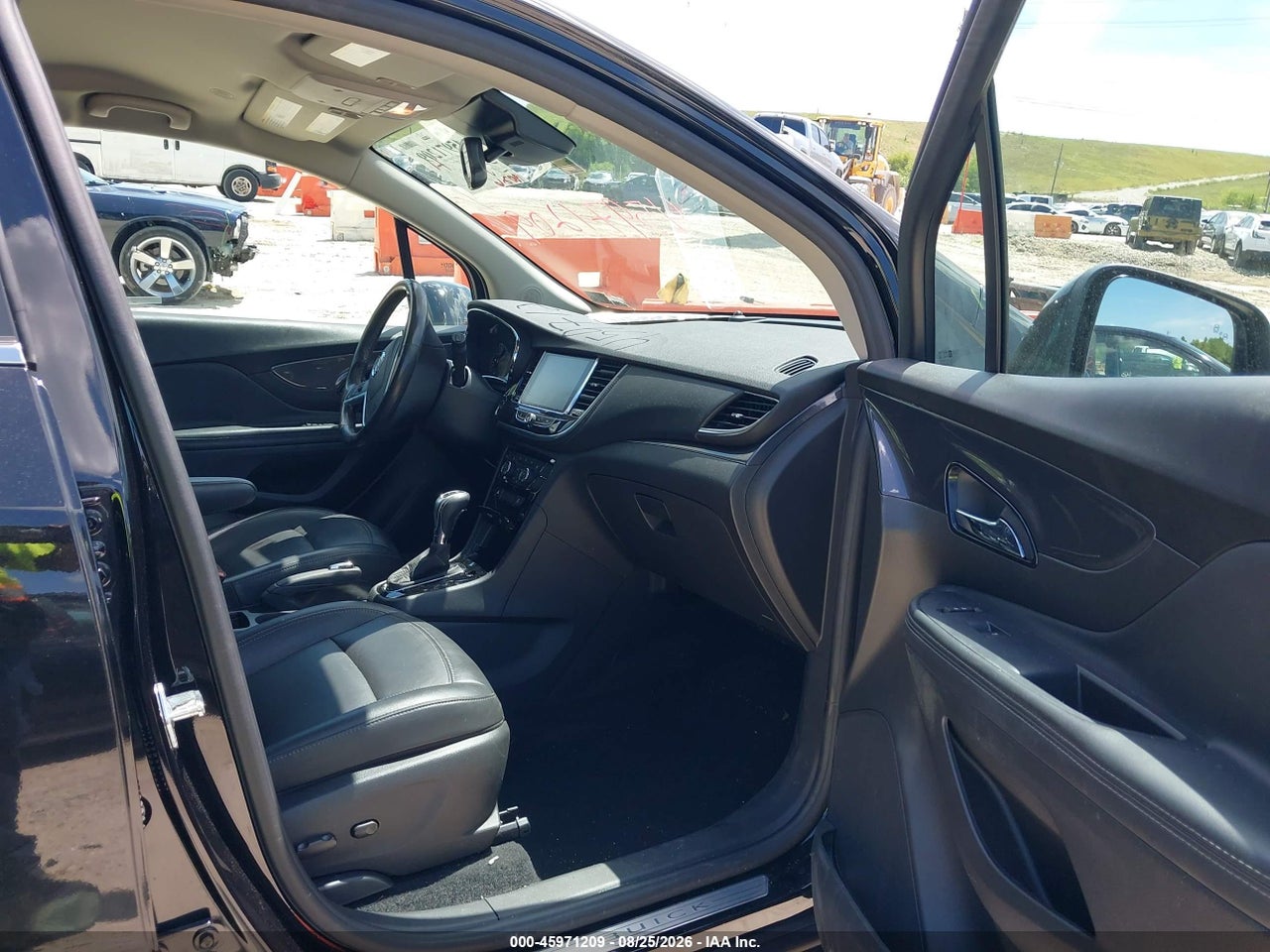 2020 BUICK ENCORE FWD ESSENCE · 5/10
