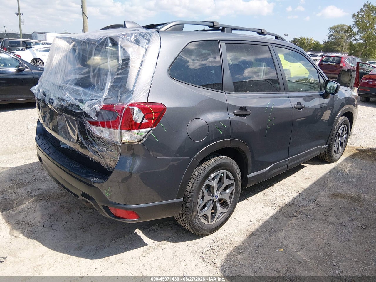 2020 SUBARU FORESTER PREMIUM · 4/11