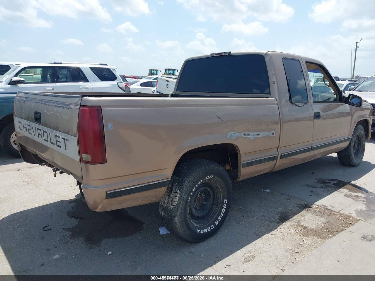 1996 CHEVROLET GMT-400 C1500 · 4/11