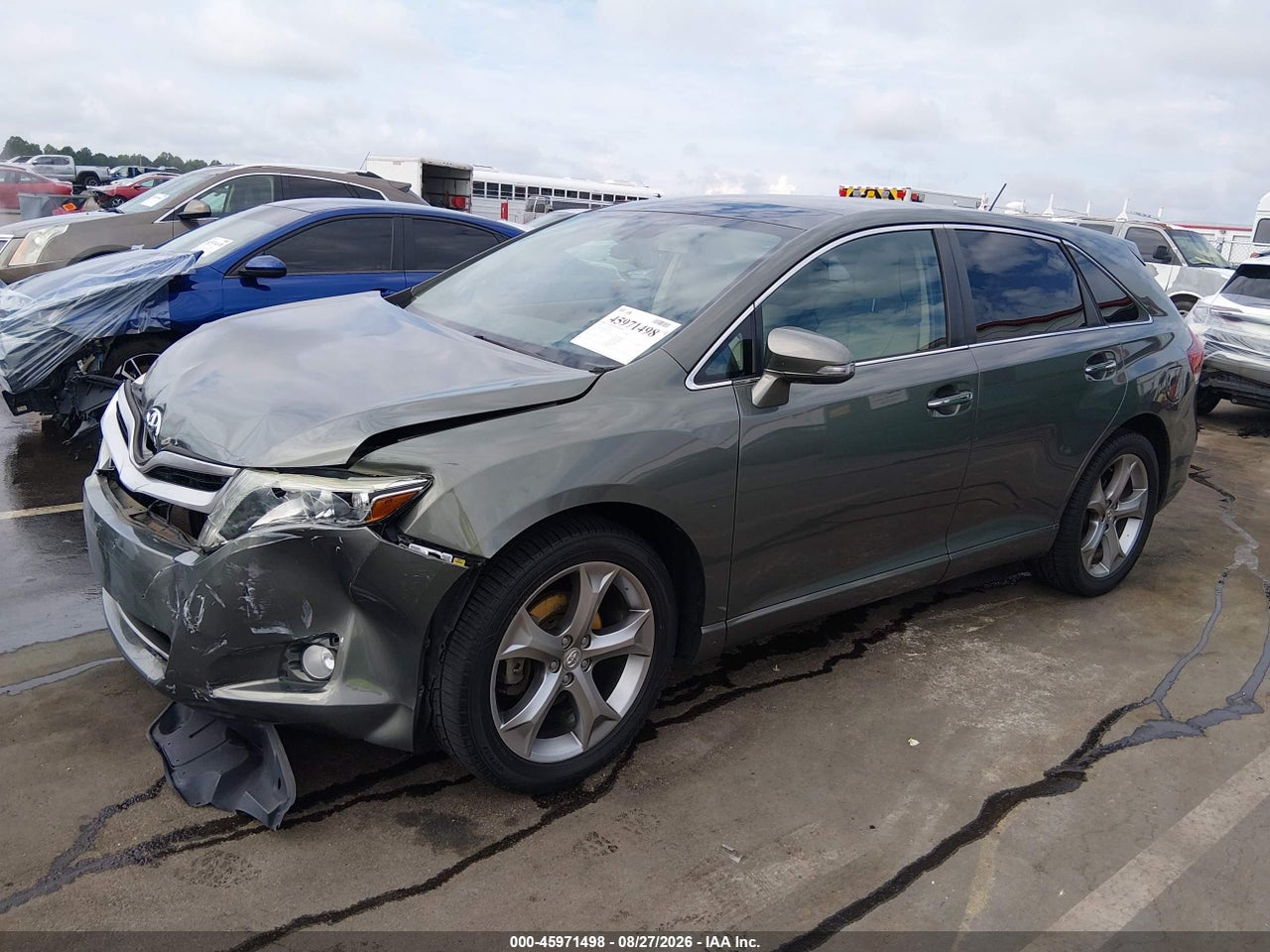 2013 TOYOTA VENZA LIMITED V6 · 2/11