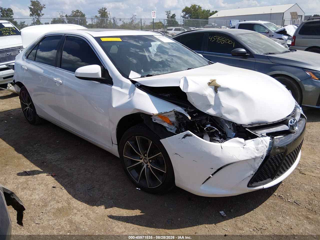 2015 TOYOTA CAMRY XSE