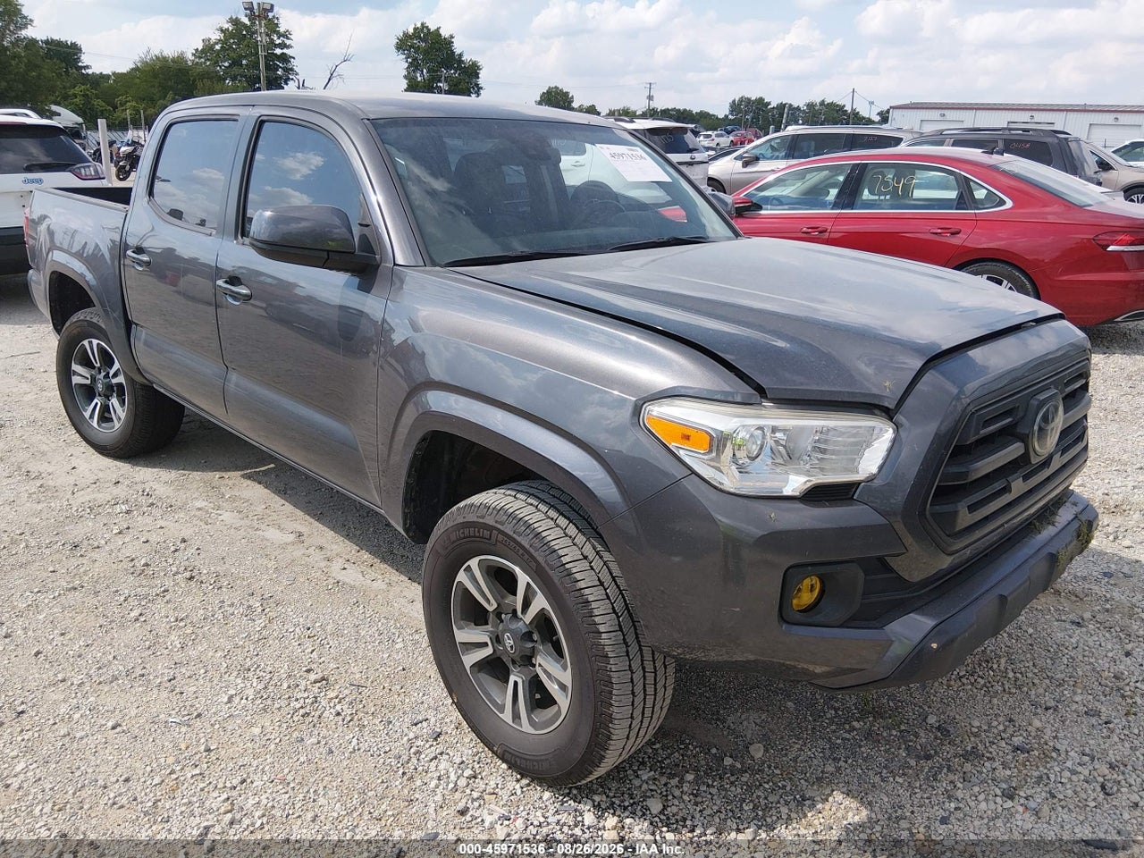 5TFAX5GNXJX****** · 2018 TOYOTA TACOMA SR