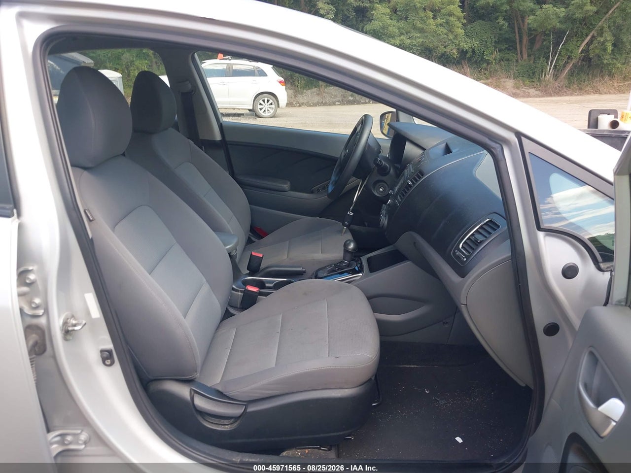 2018 KIA FORTE LX · 5/11