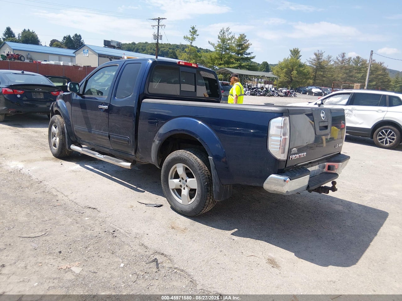 2006 NISSAN FRONTIER LE · 3/11