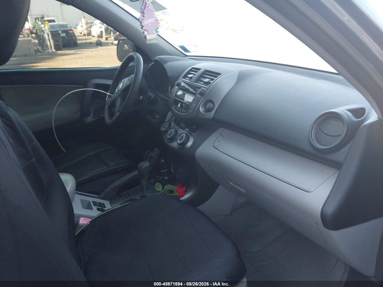 2009 TOYOTA RAV4 · 5/11
