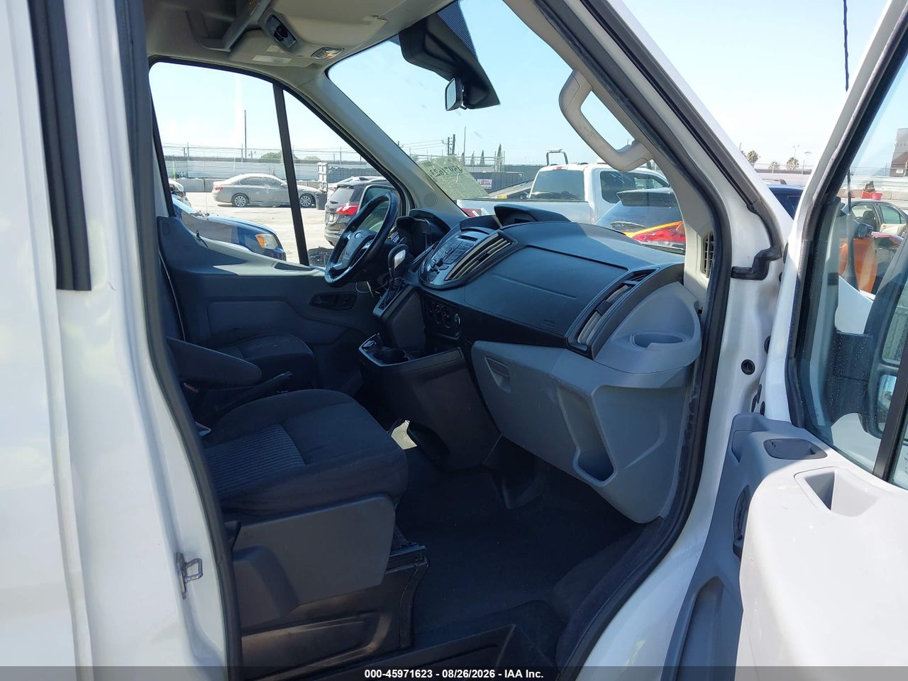 2017 FORD TRANSIT-350 XLT · 5/11