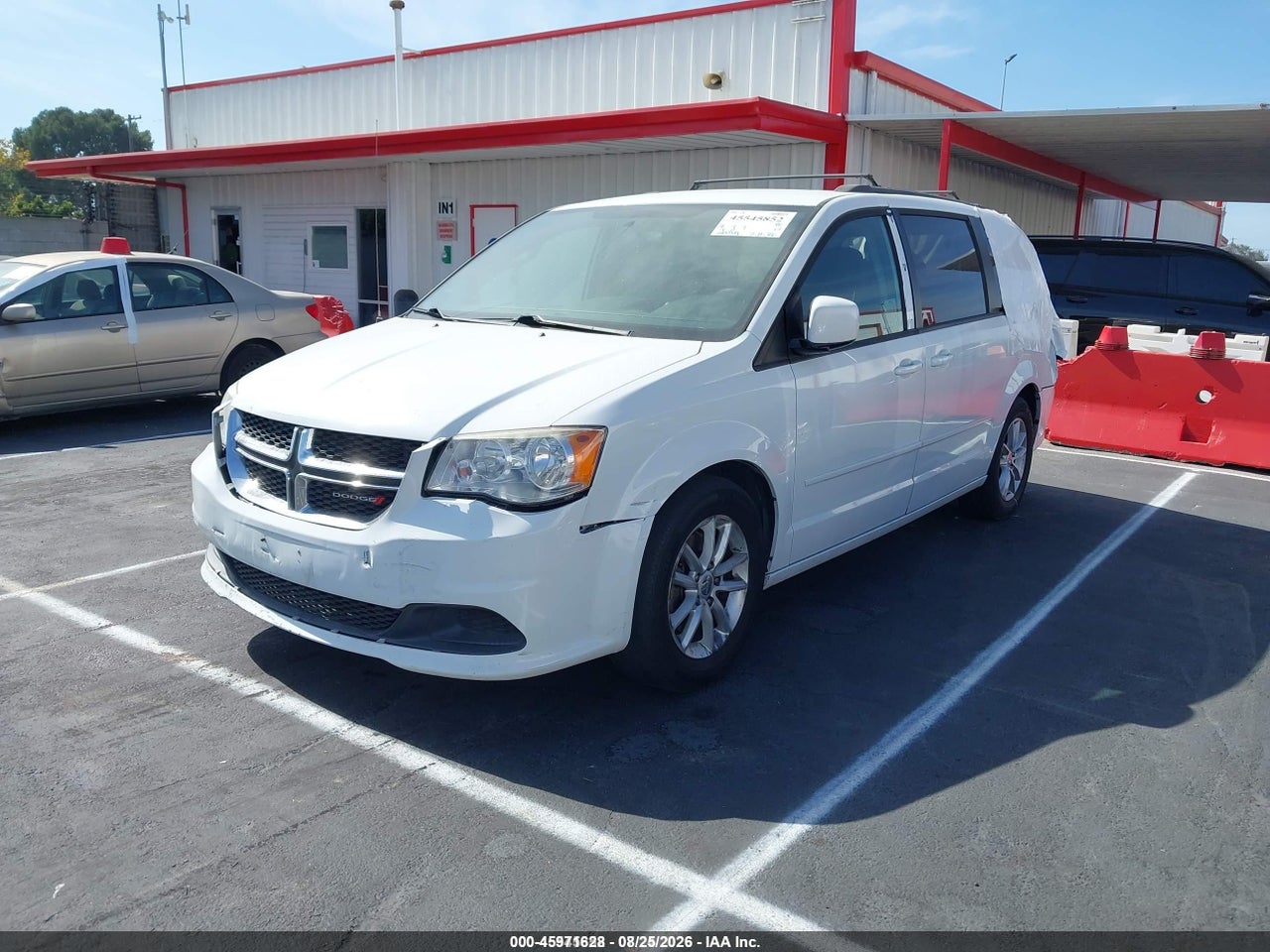 2016 DODGE GRAND CARAVAN SXT · 2/11