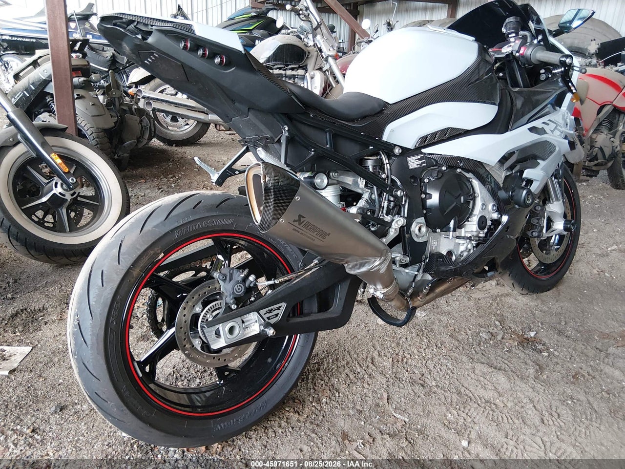 2024 BMW S 1000 RR · 4/10