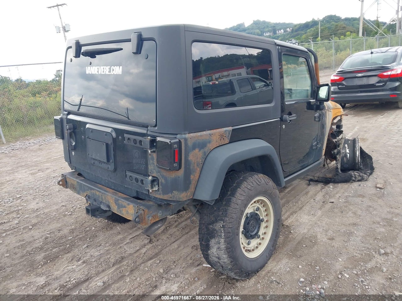 2017 JEEP WRANGLER WILLYS WHEELER · 4/11