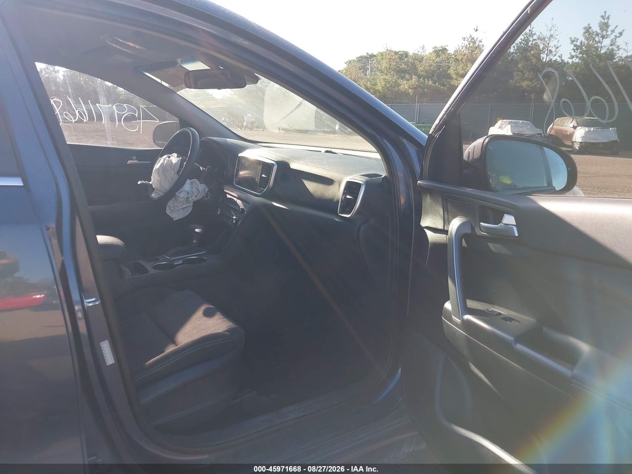 2020 KIA SPORTAGE LX · 5/11