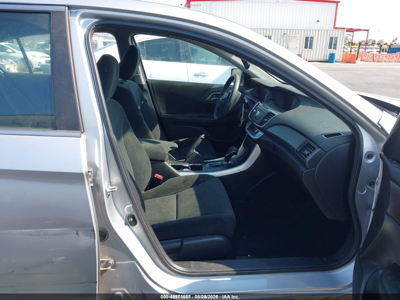2013 HONDA ACCORD LX · 5/11