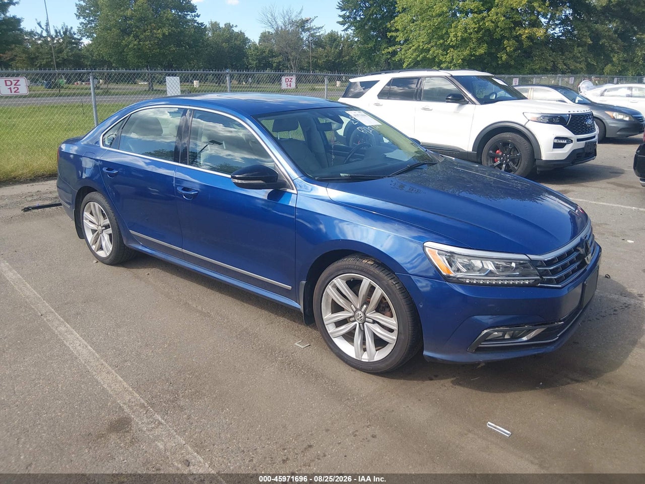 1VWCT7A36HC****** · 2017 VOLKSWAGEN PASSAT 1.8T SEL PREMIUM