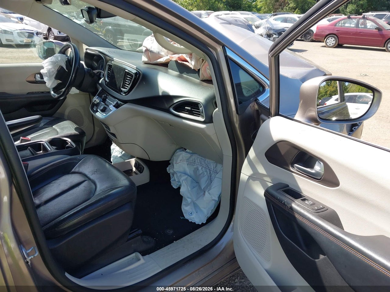 2017 CHRYSLER PACIFICA TOURING-L · 5/10