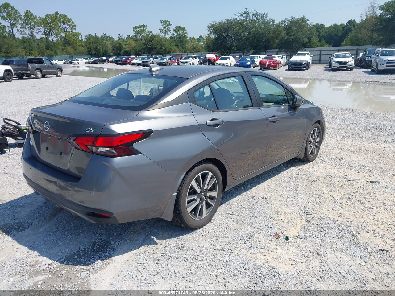 2020 NISSAN VERSA SV XTRONIC CVT · 4/11