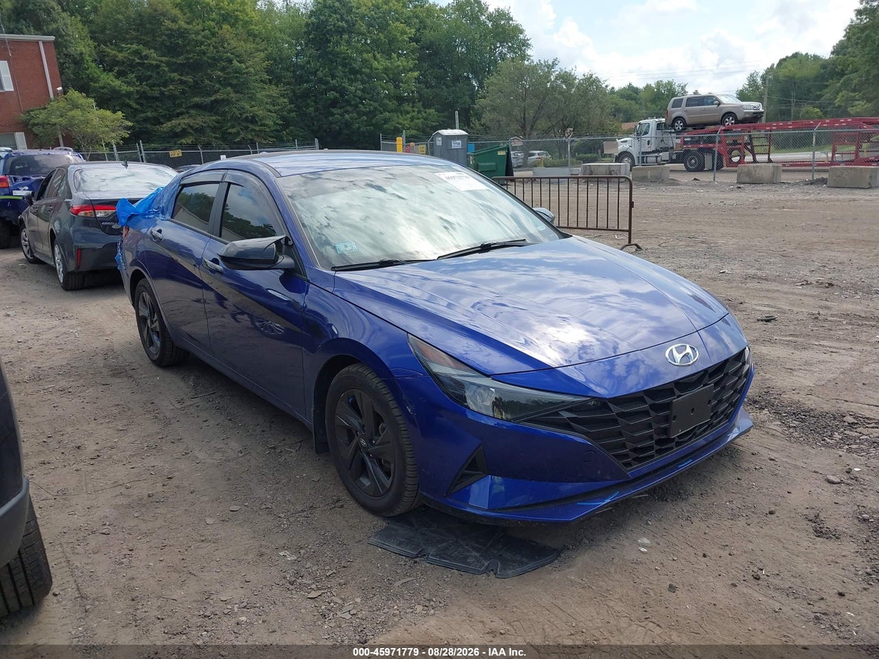 2023 HYUNDAI ELANTRA SEL