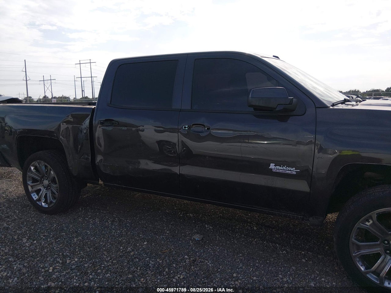 2015 CHEVROLET SILVERADO 1500 LT · 6/11
