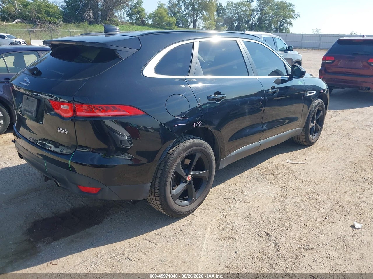 2017 JAGUAR F-PACE 35T PRESTIGE · 4/11