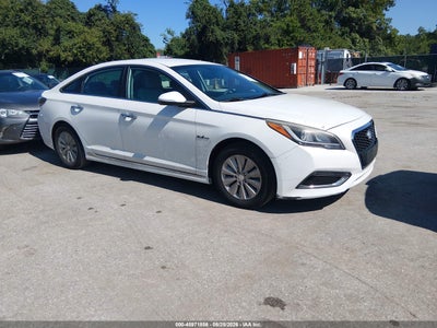 KMHE24L12GA****** · 2016 HYUNDAI SONATA HYBRID SE