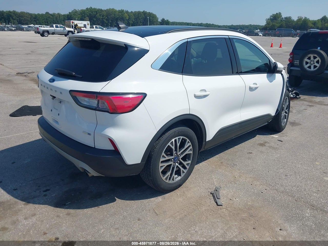 2020 FORD ESCAPE SEL · 4/11