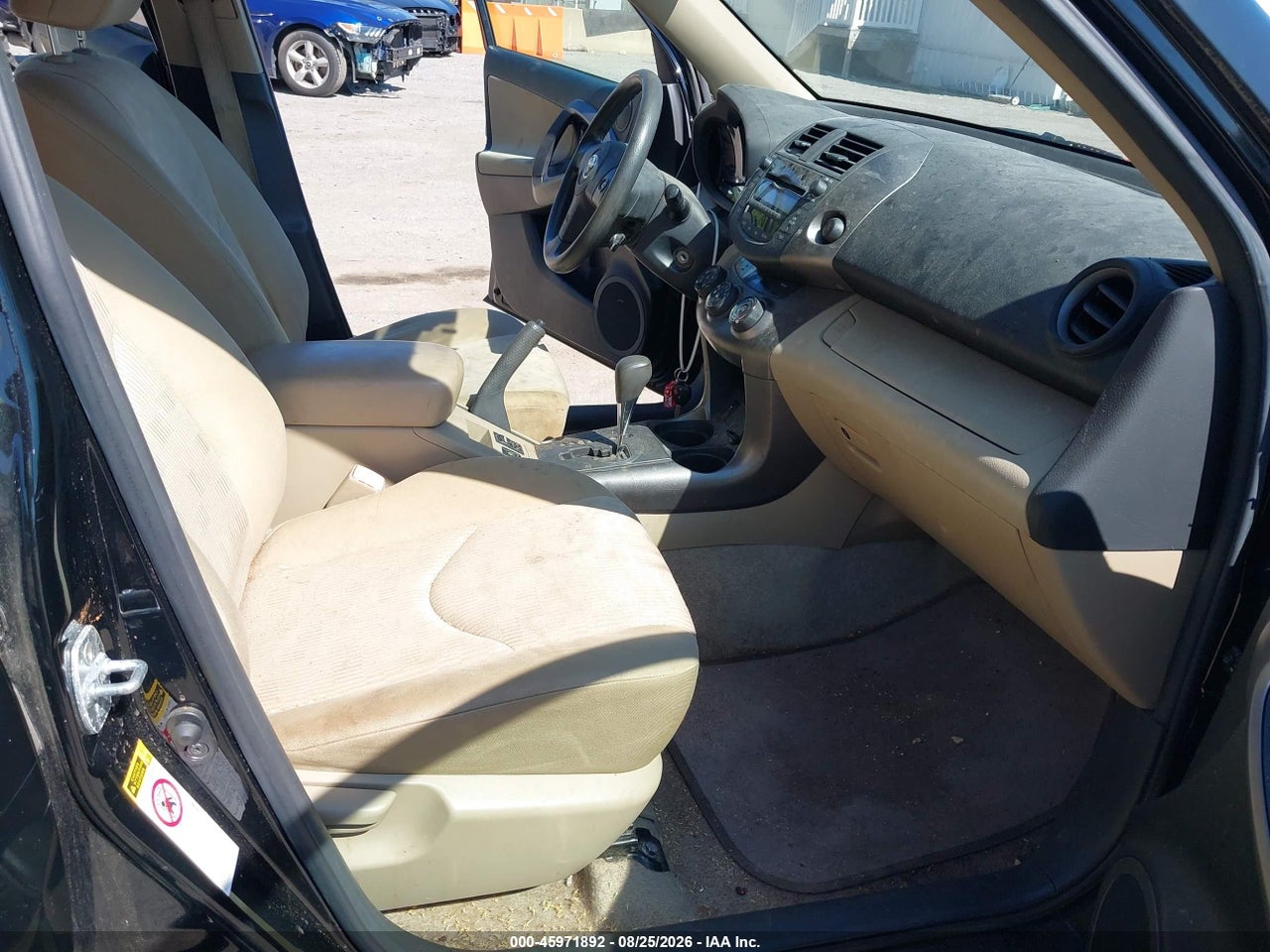 2009 TOYOTA RAV4 · 5/11